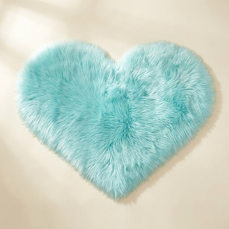 Flauschiger Herzteppich